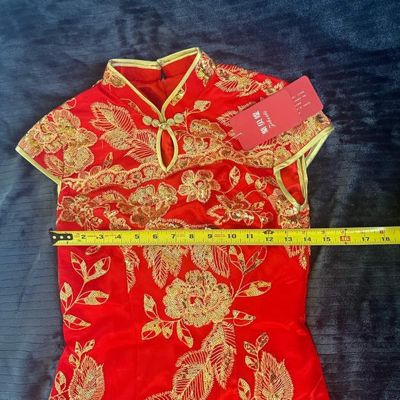 Chinese Cheongsam - Formal Red and Gold Embroidered Qipao - Picture 7 of 12